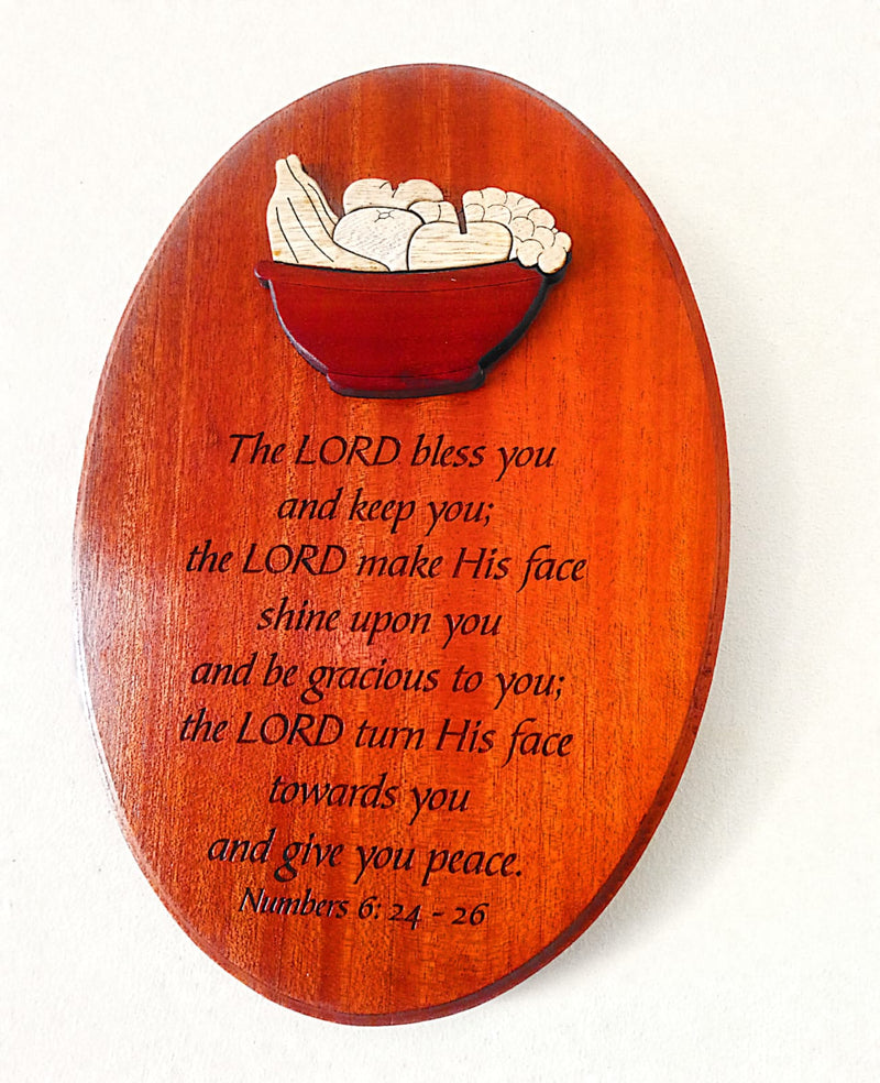 WALL PLAQUE WOODEN